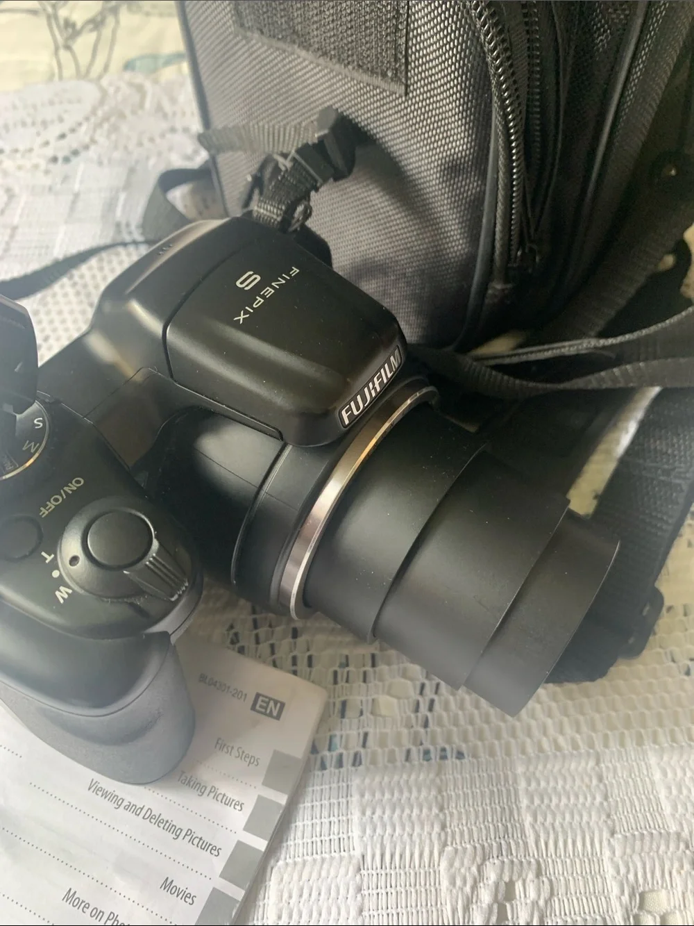 Fujifilm FinePix S8600 Digital Camera - Black